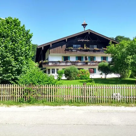 Appartement Chiemsee Spezial *